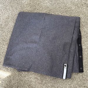 Lululemon infinity scarf